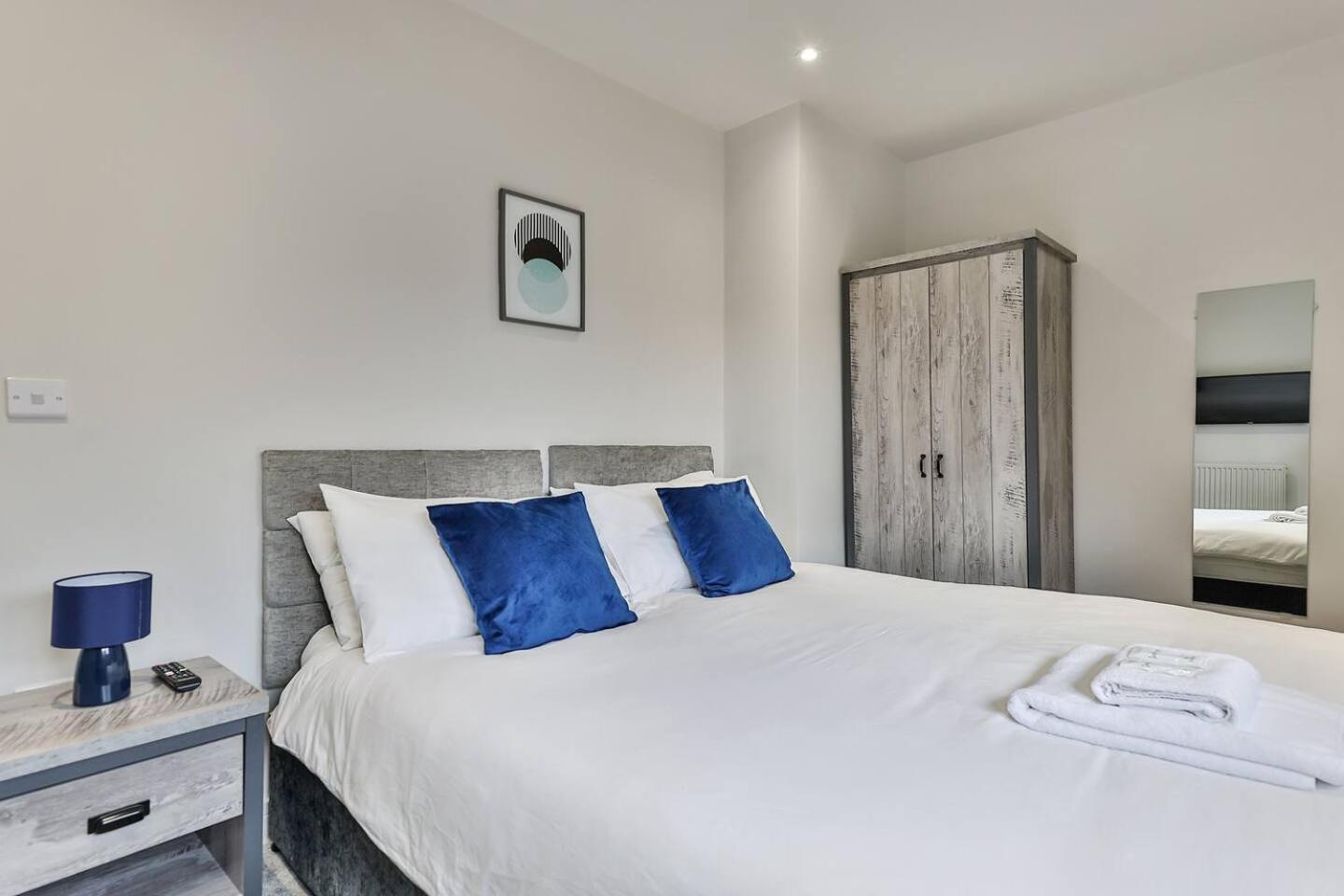 Villa 3 Bed Refurbished, Modern House, Wifi, Patio Area Sheffield Exterior foto