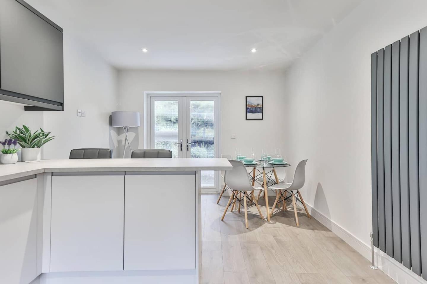 Villa 3 Bed Refurbished, Modern House, Wifi, Patio Area Sheffield Exterior foto